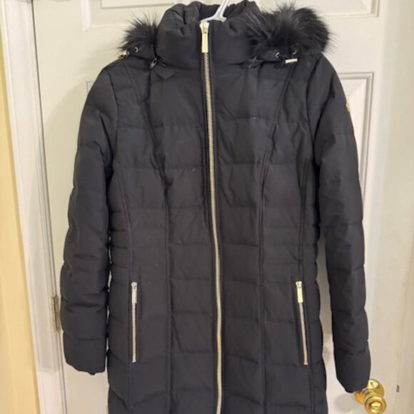 Michael Kors Black Down Hooded Long Puffer Coat Faux Fur Trim Gold Hardware Sz M - Picture 1 of 13